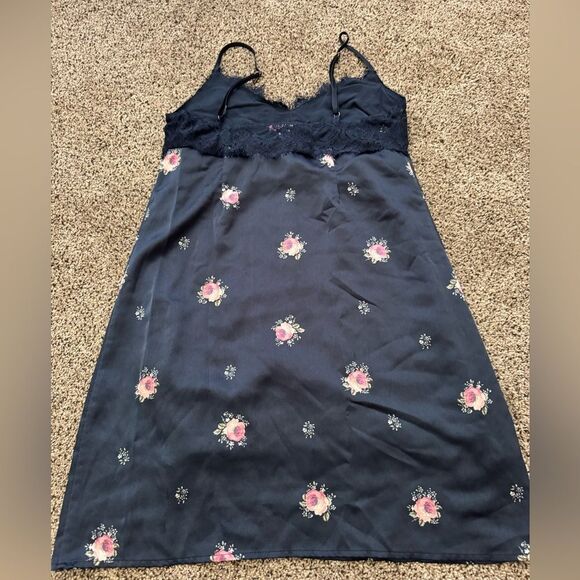 Abercrombie slip - Picture 4 of 5